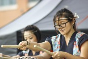 民族大学女孩求职，她能成为下一个职场明星吗？