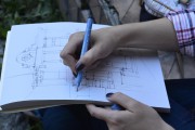 2025年，哪十所大学的服装设计工程专业能让你梦想成真？分数线！