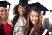 英国留学生假期回国再次入境