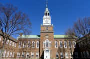 2025年，304分能上哪些公办专科大学？揭秘全国热门院校排名！