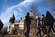 美国留学带什么照片好