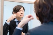日本留学生纪录片李仲生